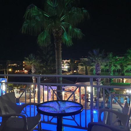 Vivian Hotel ลากานาส ภายนอก รูปภาพ